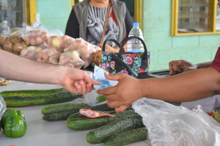 What is The Best Way to Pay in Tonga?